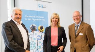 Erste Netzwerkkonferenz zu Verbraucherbelangen in der Digitalisierung; v.l.n.r.: ZD.B-Gründungspräsident Prof. Dr. Manfred Broy, Umweltministerin Ulrike Scharf, Prof. Franz-Theo Gottwald