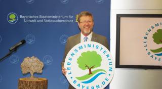 Der Lebensbaum steht wieder als Symbol für das Umwelt- und Verbraucherschutzministeriums.