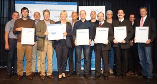 Bild der Pressekonferenz "Benchmarking Abwasser Bayern" mit Frau Staatssekretärin Melanie Huml und Vertretern der kommunalen Spitzenverbände-Bild vregrößert sich per Mausklick