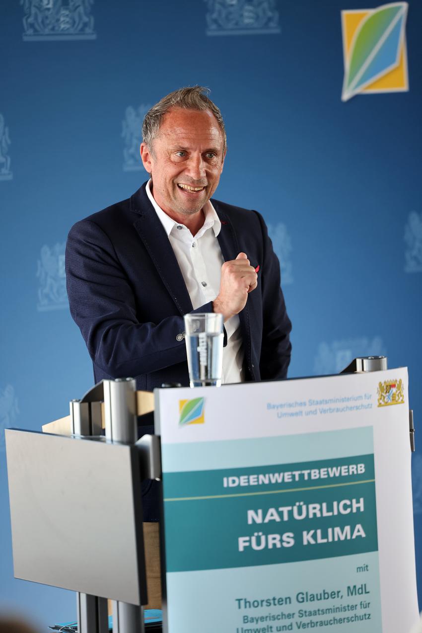 Minister Glauber bei der Rede