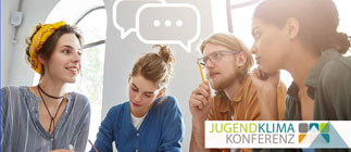 Jugendklimakonferenz; das Bild zeigt vier diskutierende Jugendliche
